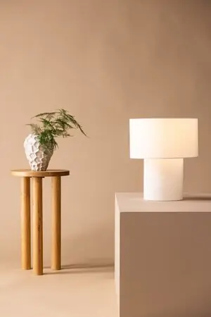 deLOHN Globia Asztali lámpa, Polyester Linen, Fehér Utolsó esély